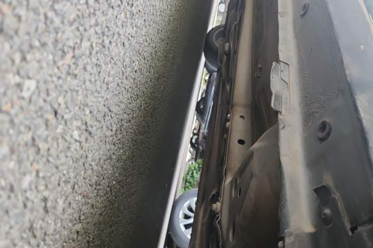 Used Dongfeng Aeolus Yixuan MAX 2021 1.5T Ultra-Stylish Trendsetter Edition Chassis Front Right
