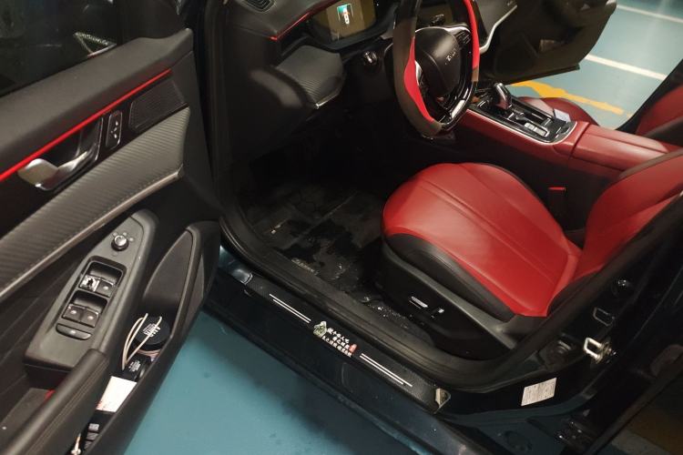 Used Dongfeng Aeolus Yixuan MAX 2021 1.5T Super Cool Trendy Dad Edition Driver Seat