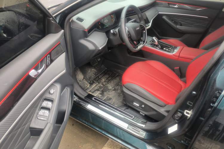 Used Dongfeng Aeolus Yixuan MAX 2021 1.5T Ultra-Stylish Trendsetter Edition Driver Seat