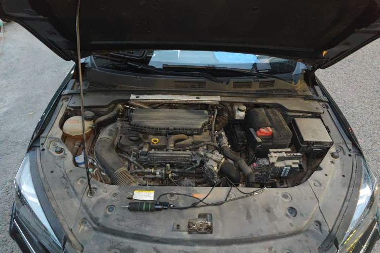 Used Dongfeng Aeolus Yixuan MAX 2021 1.5T Super Cool Dad Edition Engine Bay