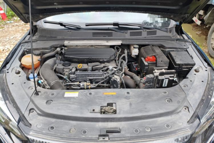 Used Dongfeng Aeolus Yixuan MAX 2021 1.5T Super Cool Dad Edition Engine Bay