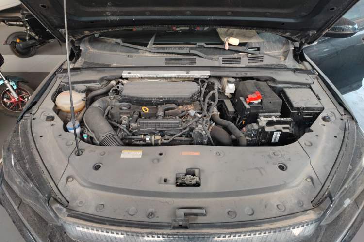 Used Dongfeng Aeolus Yixuan MAX 2021 1.5T Super-Powered Dad Edition Engine Bay