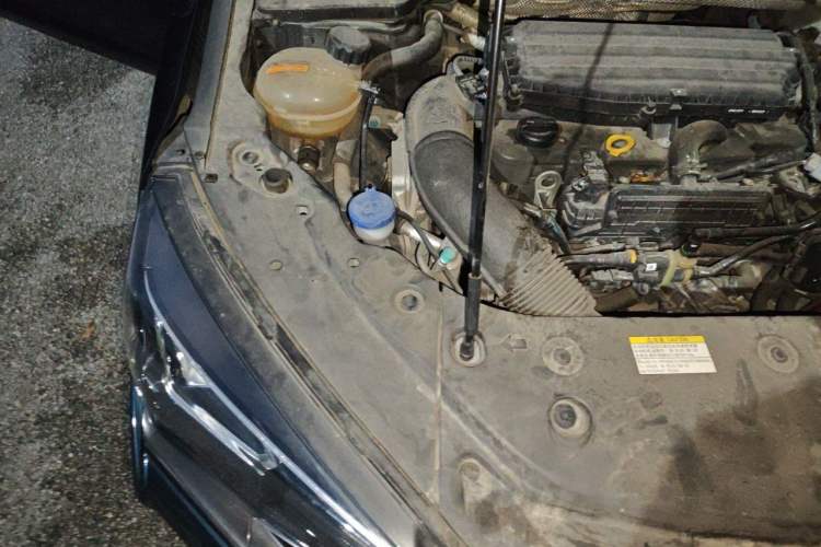Used Dongfeng Aeolus Yixuan MAX 2021 1.5T Ultra-Stylish Trendsetter Edition Engine Bay Right