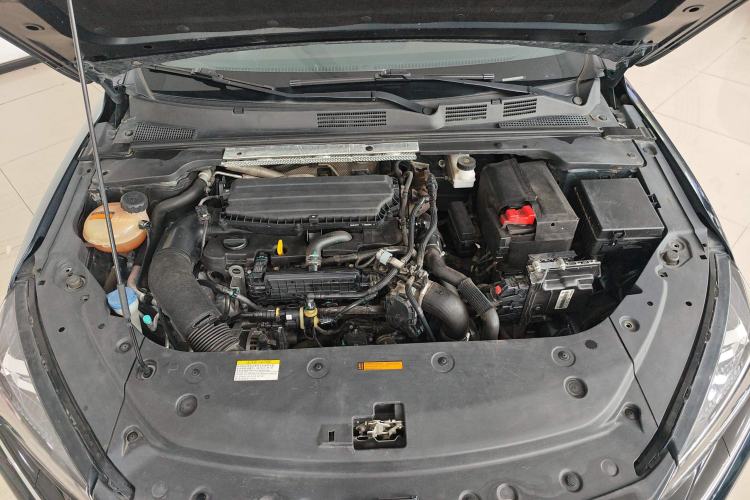 Used Dongfeng Aeolus Yixuan MAX 2021 1.5T Super Cool Dad Edition Engine Bay