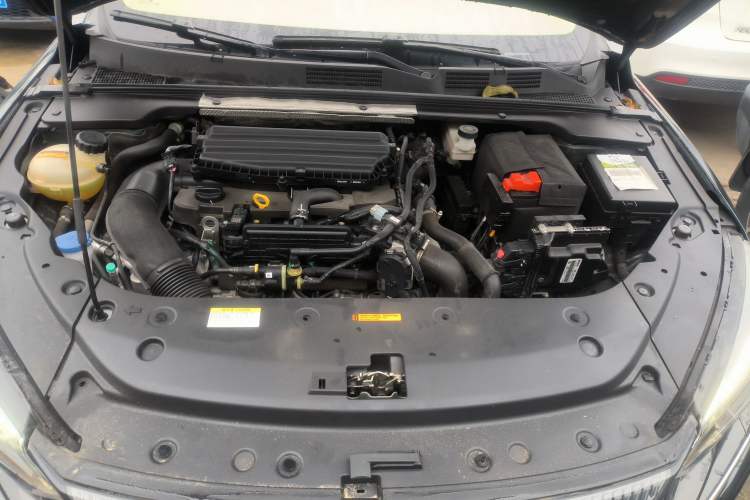 Used Dongfeng Aeolus Yixuan MAX 2021 1.5T Ultra-Stylish Trendsetter Edition Engine Bay