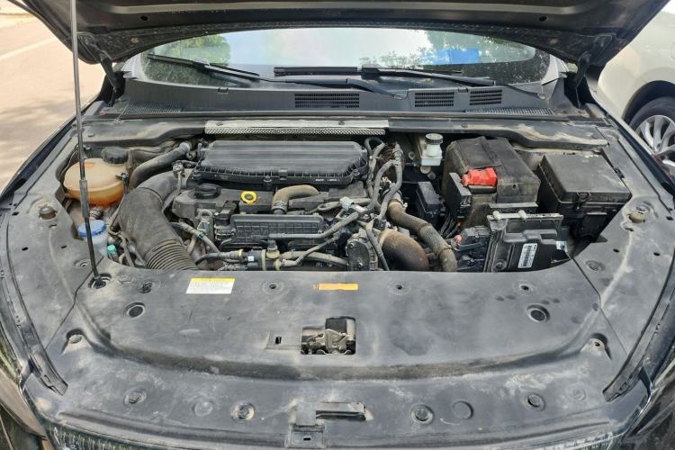 Used Dongfeng Aeolus Yixuan MAX 2021 1.5T Ultra-Stylish Trendsetter Edition Engine Bay