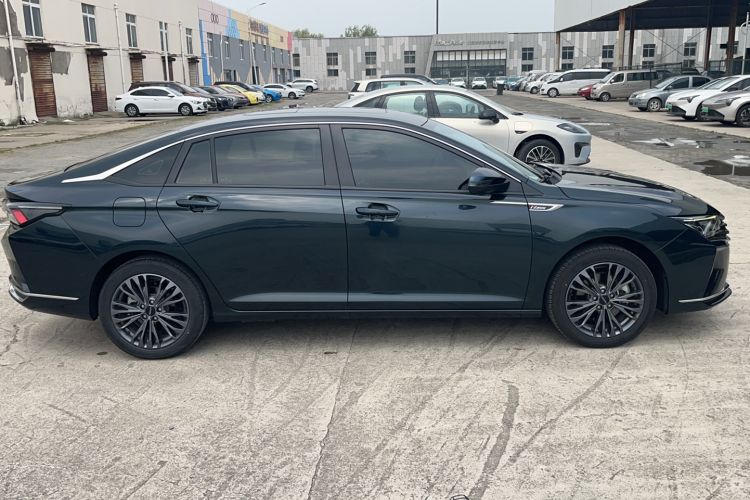 Used Dongfeng Aeolus Yixuan MAX 2021 1.5T Super-Powered Dad Edition Exterior 3