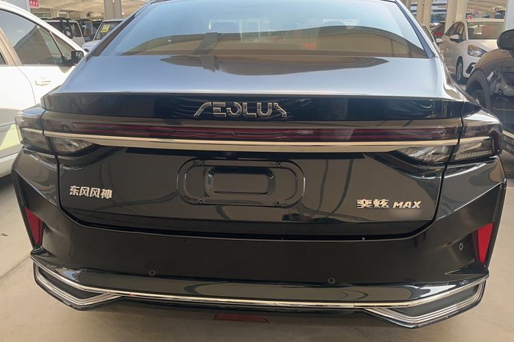 Used Dongfeng Aeolus Yixuan MAX 2021 1.5T Super-Powered Dad Edition Exterior 4