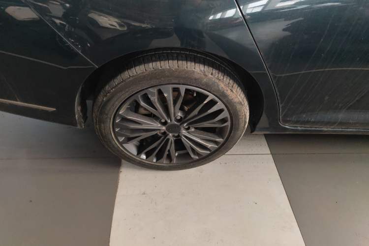 Used Dongfeng Aeolus Yixuan MAX 2021 1.5T Super-Powered Dad Edition Exterior 5