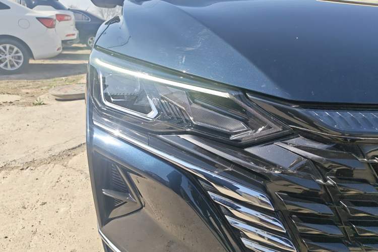 Used Dongfeng Aeolus Yixuan MAX 2021 1.5T Super-Powered Dad Edition Exterior 6