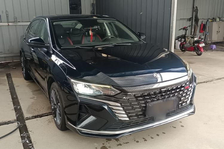 Used Dongfeng Aeolus Yixuan MAX 2021 1.5T Super-Powered Dad Edition Front Right 45 Deg