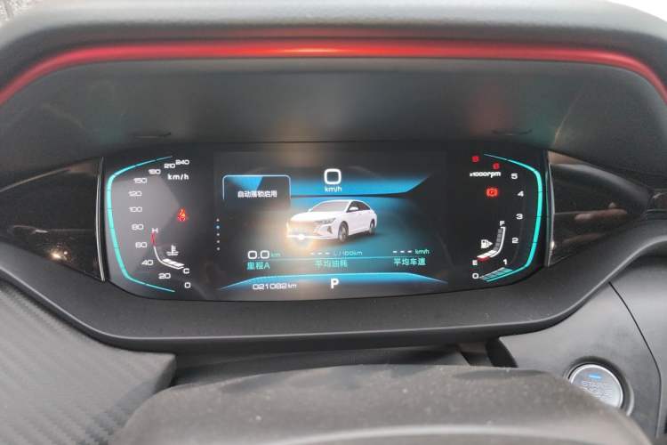 Used Dongfeng Aeolus Yixuan MAX 2021 1.5T Ultra-Stylish Trendsetter Edition Instrument Cluster