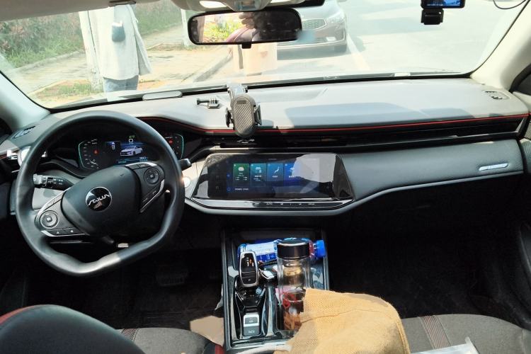 Used Dongfeng Aeolus Yixuan MAX 2021 1.5T Super-Powered Dad Edition Interior 2