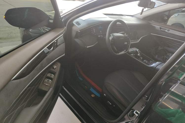 Used Dongfeng Aeolus Yixuan MAX 2021 1.5T Ultra-Fierce Cool Dad Edition Interior 3