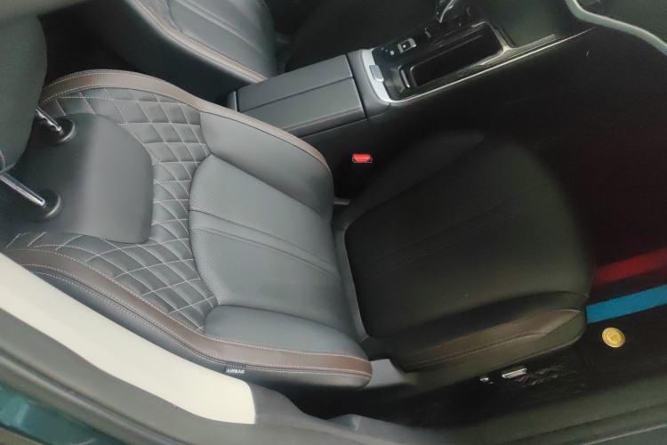 Used Dongfeng Aeolus Yixuan MAX 2021 1.5T Ultra-Fierce Cool Dad Edition Interior 4