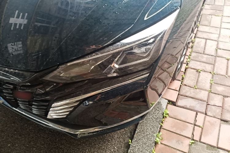 Used Dongfeng Aeolus Yixuan MAX 2021 1.5T Super-Powered Dad Edition Left Front Headlight