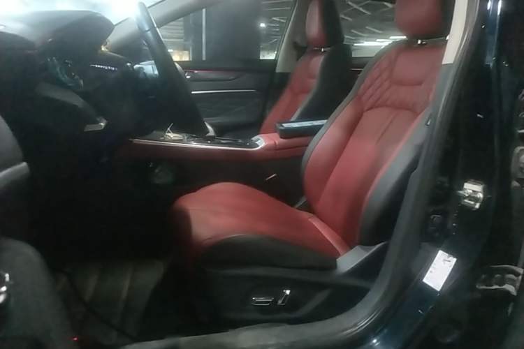 Used Dongfeng Aeolus Yixuan MAX 2021 1.5T Ultra-Stylish Trendsetter Edition Left Front Seat
