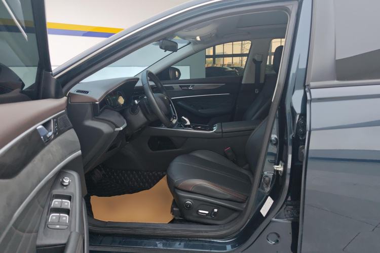 Used Dongfeng Aeolus Yixuan MAX 2021 1.5T Super Cool Dad Edition Left Front Seat