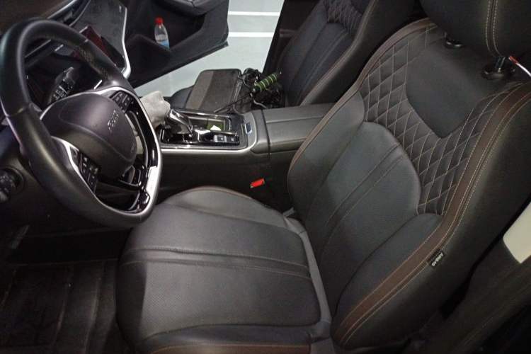 Used Dongfeng Aeolus Yixuan MAX 2021 1.5T Super Cool Dad Edition Left Front Seat
