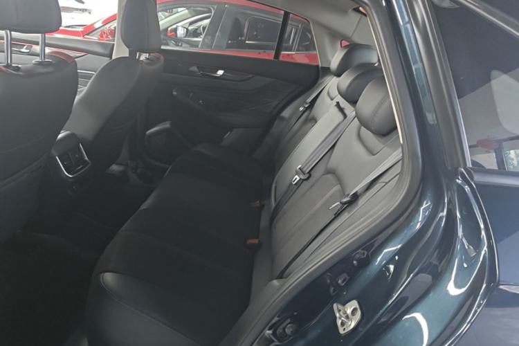 Used Dongfeng Aeolus Yixuan MAX 2021 1.5T Super-Powered Dad Edition Left Rear Seat