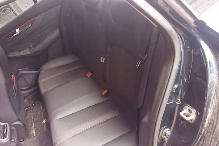 Used Dongfeng Aeolus Yixuan MAX 2021 1.5T Super-Powered Dad Edition Left Rear Seat