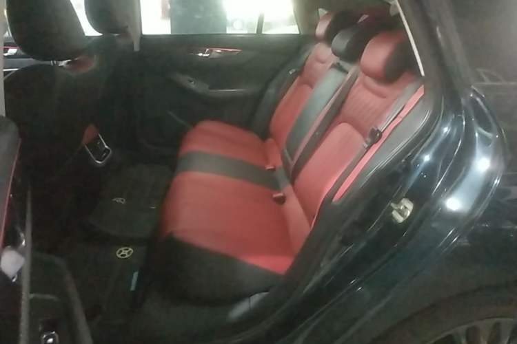 Used Dongfeng Aeolus Yixuan MAX 2021 1.5T Ultra-Stylish Trendsetter Edition Left Rear Seat