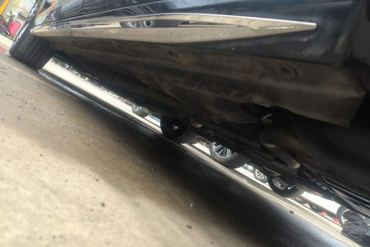 Used Dongfeng Aeolus Yixuan MAX 2021 1.5T Ultra-Stylish Trendsetter Edition Left Side Sill