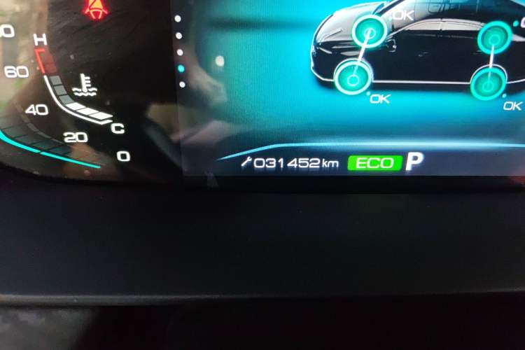 Used Dongfeng Aeolus Yixuan MAX 2021 1.5T Ultra-Stylish Trendsetter Edition Odometer Close Up