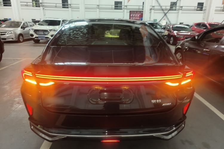 Used Dongfeng Aeolus Yixuan MAX 2021 1.5T Super Cool Dad Edition Rear
