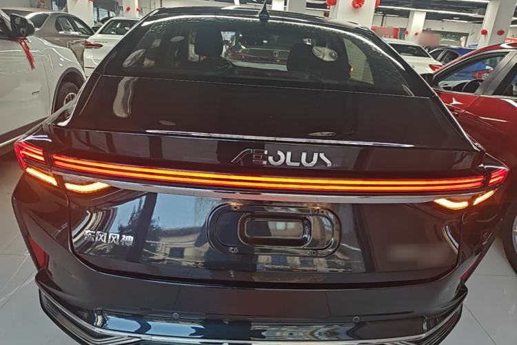 Used Dongfeng Aeolus Yixuan MAX 2021 1.5T Super-Powered Dad Edition Rear