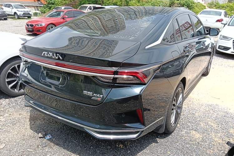 Used Dongfeng Aeolus Yixuan MAX 2021 1.5T Starry Edition Rear Right 45 Deg