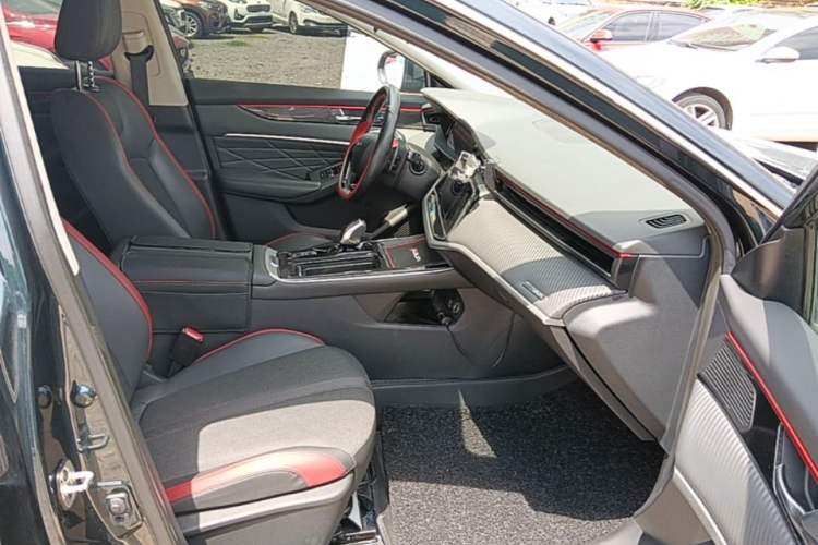 Used Dongfeng Aeolus Yixuan MAX 2021 1.5T Starry Edition Right Front Seat