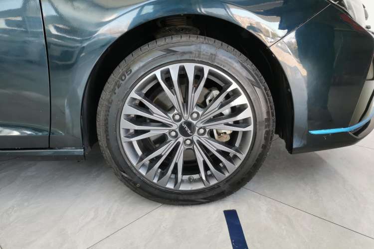 Used Dongfeng Aeolus Yixuan MAX 2021 1.5T Super-Powered Dad Edition Right Front Wheel Hub