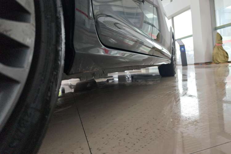 Used Dongfeng Aeolus Yixuan MAX 2021 1.5T Super Cool Dad Edition Right Side Sill