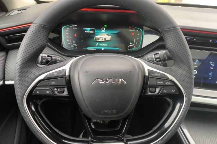 Used Dongfeng Aeolus Yixuan MAX 2021 1.5T Super-Powered Dad Edition Steering Wheel
