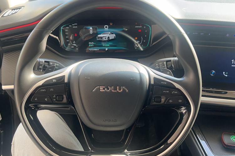 Used Dongfeng Aeolus Yixuan MAX 2021 1.5T Super-Powered Dad Edition Steering Wheel