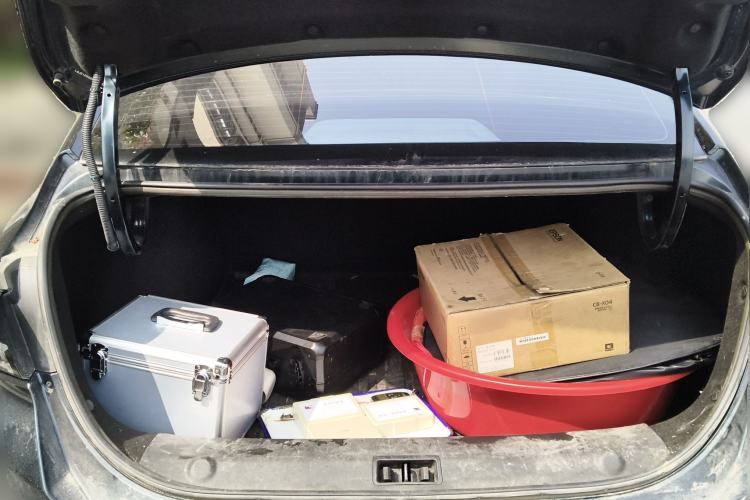 Used Dongfeng Aeolus Yixuan MAX 2021 1.5T Super-Powered Dad Edition Trunk
