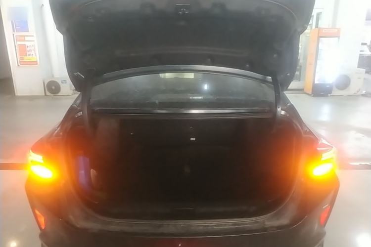 Used Dongfeng Aeolus Yixuan MAX 2021 1.5T Ultra-Stylish Trendsetter Edition Trunk