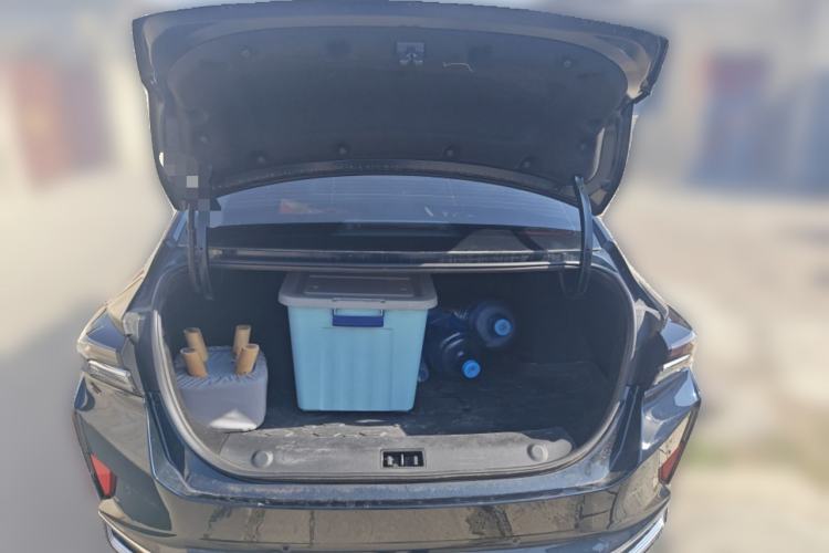 Used Dongfeng Aeolus Yixuan MAX 2021 1.5T Super-Powered Dad Edition Trunk