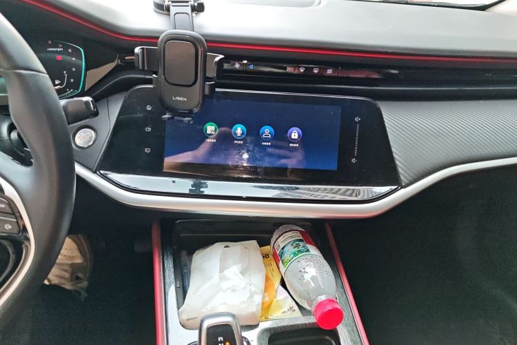 Used Dongfeng Aeolus Yixuan MAX 2021 1.5T Ultra-Stylish Trendsetter Edition Audio And AC Panel