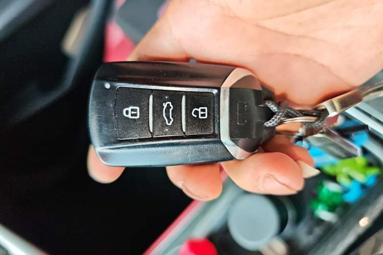 Used Dongfeng Aeolus Yixuan MAX 2021 1.5T Ultra-Stylish Trendsetter Edition Vehicle Key