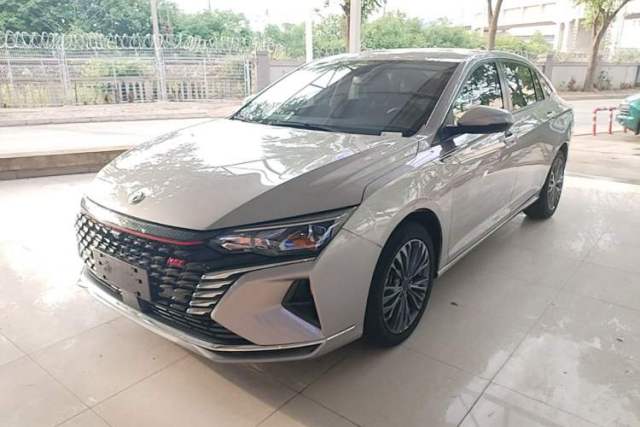 Used Dongfeng Aeolus Yixuan MAX 2021 1.5T Super-Powered Dad Edition