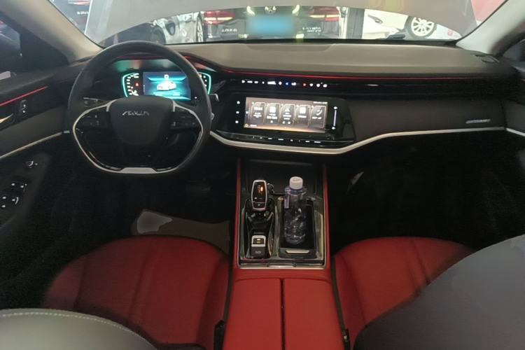 Used Dongfeng Aeolus Yixuan MAX 2021 1.5T Ultra-Stylish Trendsetter Edition Center Console