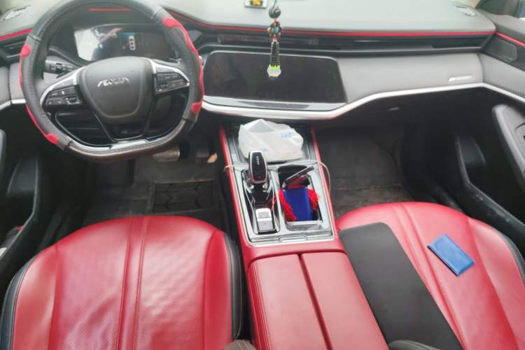 Used Dongfeng Aeolus Yixuan MAX 2021 1.5T Ultra-Stylish Trendsetter Edition Center Console