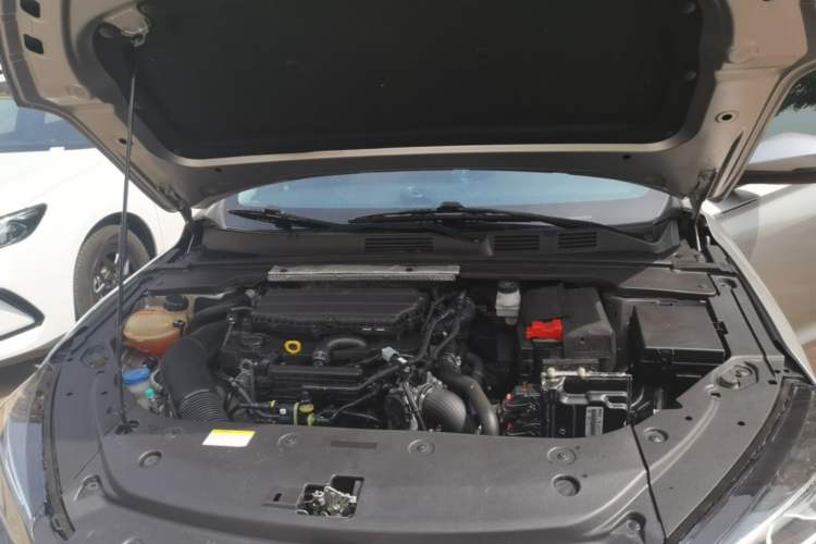 Used Dongfeng Aeolus Yixuan MAX 2021 1.5T Ultra-Stylish Trendsetter Edition Engine Bay