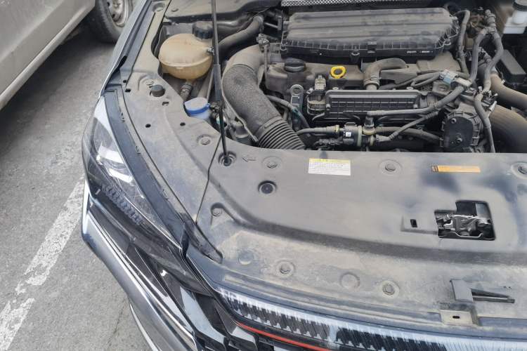 Used Dongfeng Aeolus Yixuan MAX 2021 1.5T Ultra-Stylish Trendsetter Edition Engine Bay Right