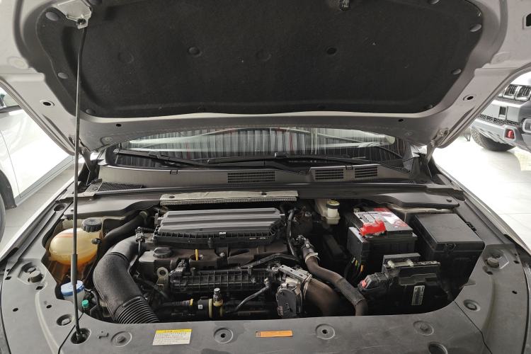 Used Dongfeng Aeolus Yixuan MAX 2021 1.5T Ultra-Stylish Trendsetter Edition Engine Bay