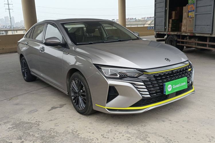 Used Dongfeng Aeolus Yixuan MAX 2021 Super-Efficient Dad Hybrid Edition Exterior 2