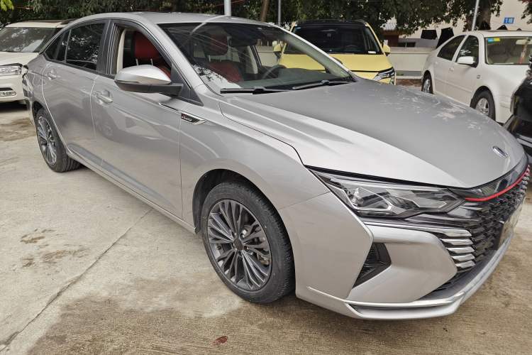 Used Dongfeng Aeolus Yixuan MAX 2021 1.5T Ultra-Stylish Trendsetter Edition Exterior 2