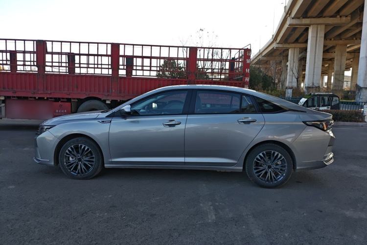Used Dongfeng Aeolus Yixuan MAX 2021 1.5T Super-Powered Dad Edition Exterior 3